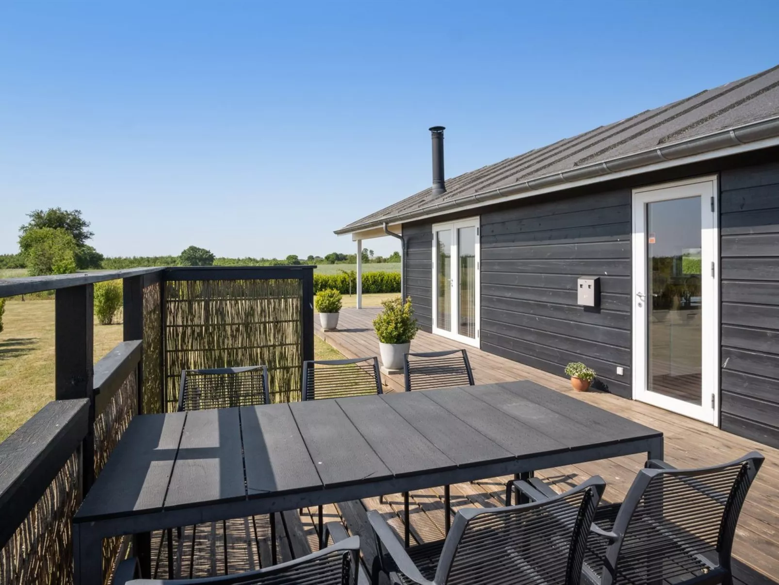 "Iorund" - 550m from the sea-Buiten