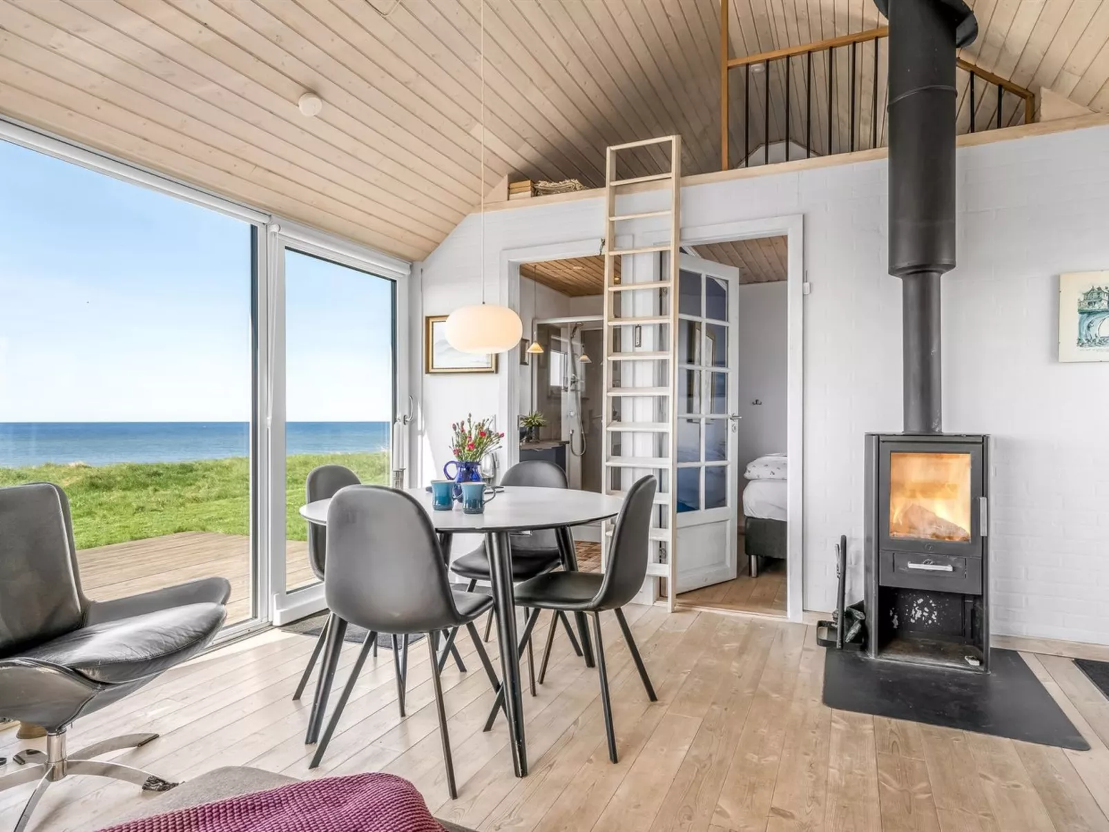 "Trifun" - 50m from the sea-Binnen