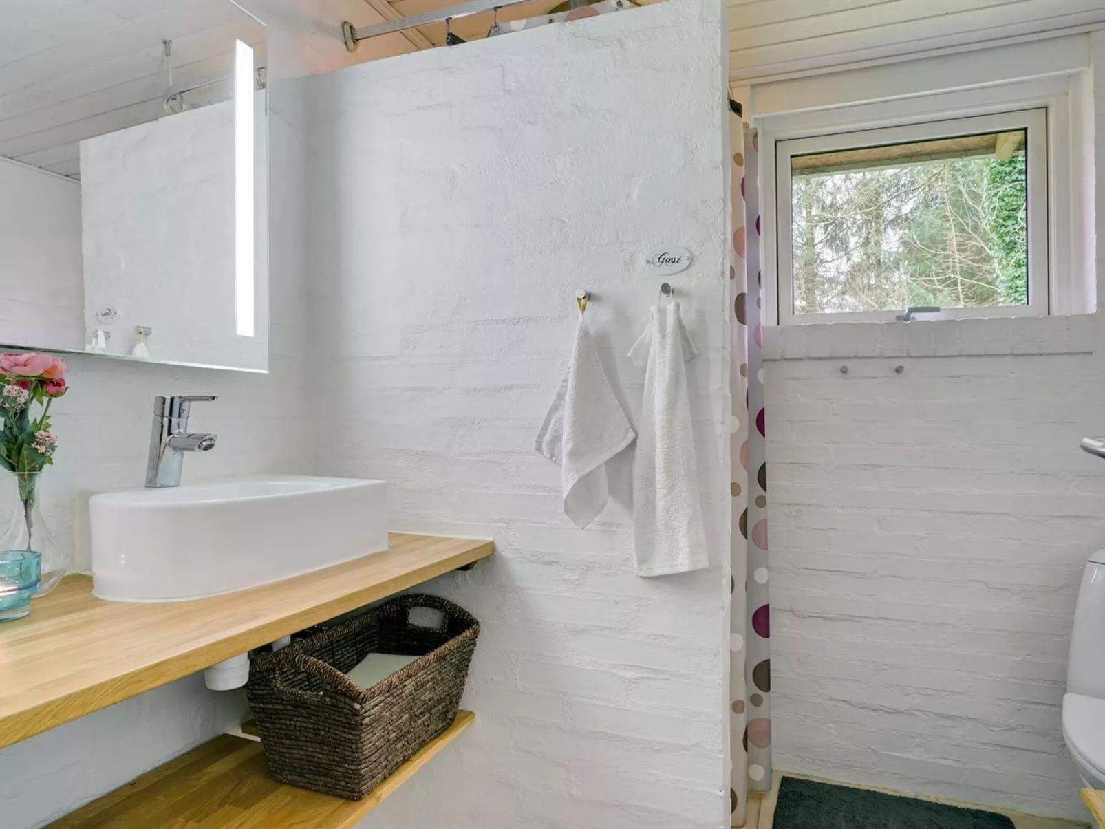 "Marlien" - 1km to the fjord-Binnen