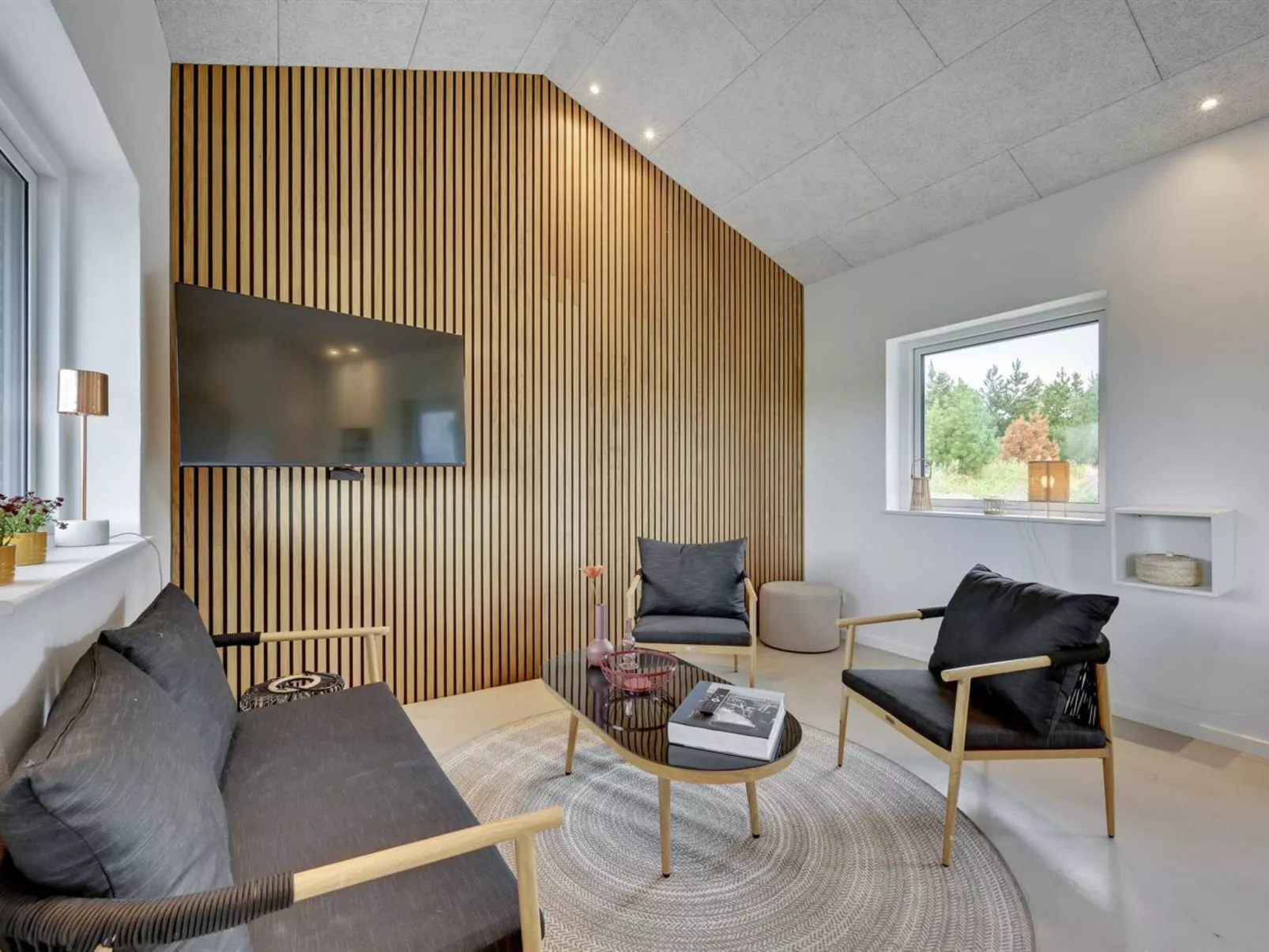 "Pejo" - 950m from the sea-Binnen