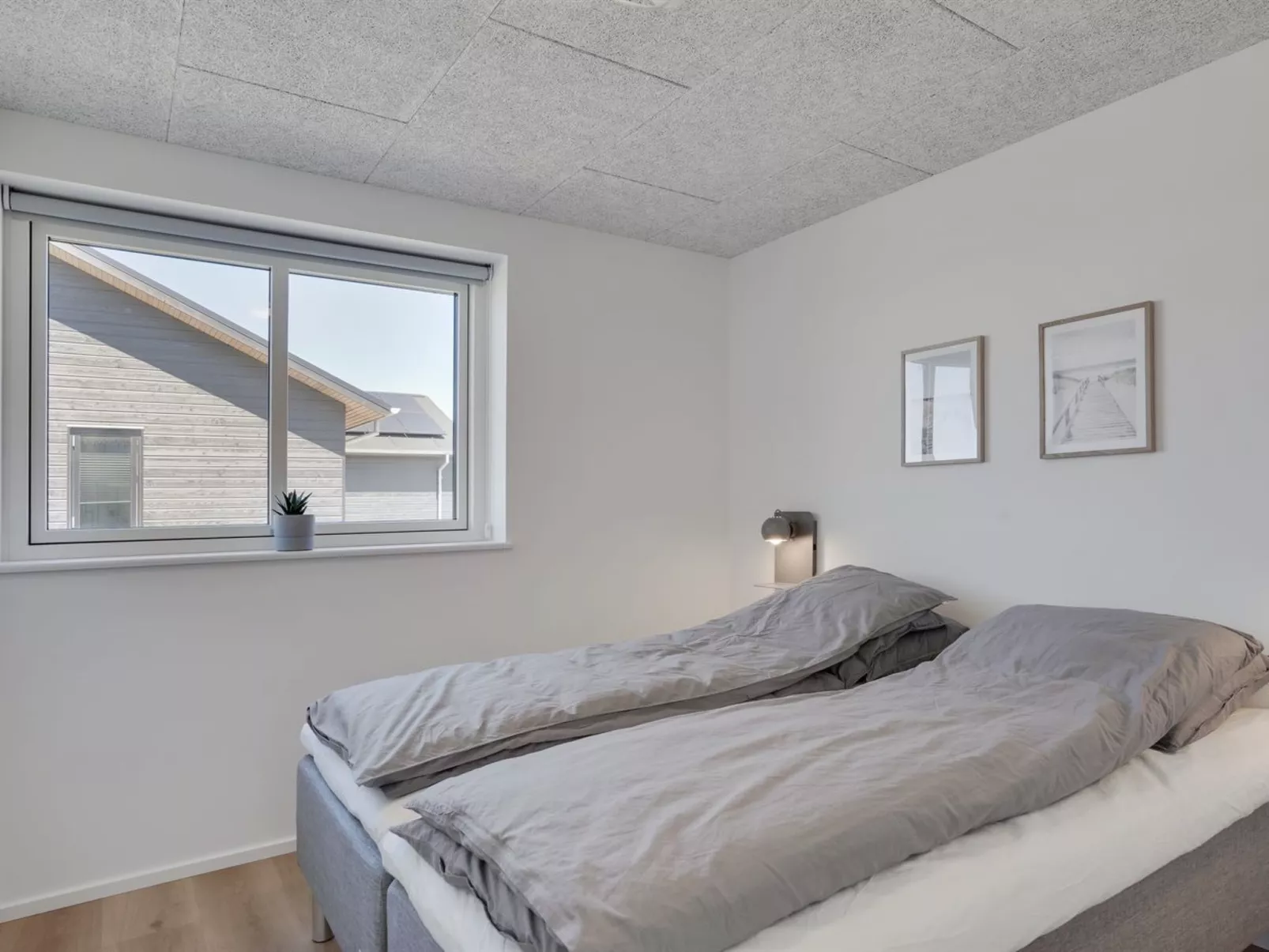 "Ambra" - 950m from the sea-Binnen