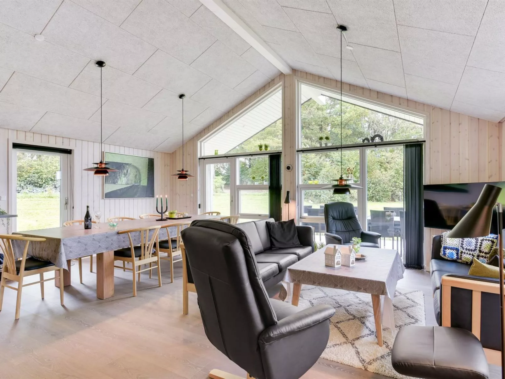 "Rathulf" - 500m from the sea-Binnen