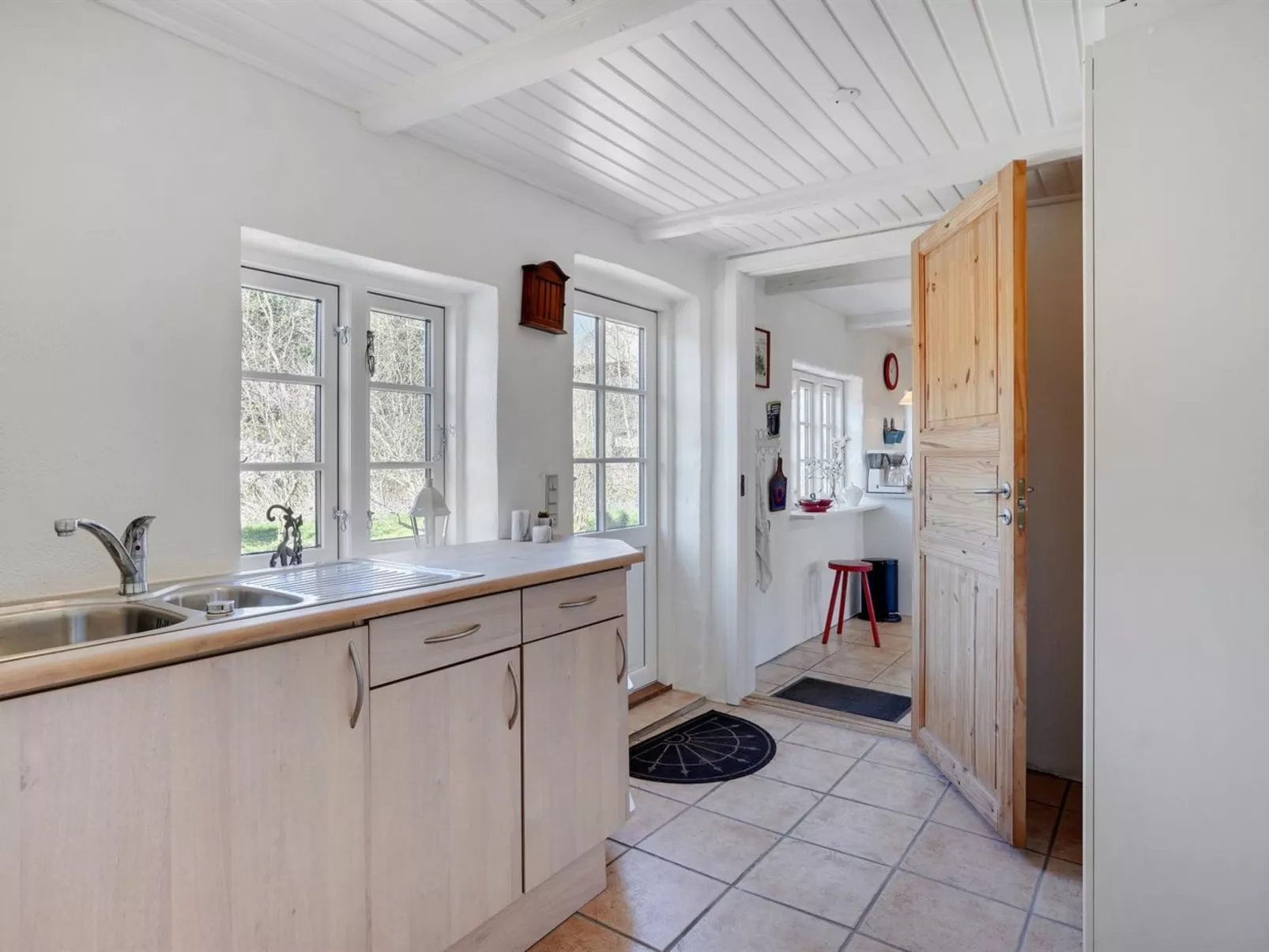 "Malene" - 700m to the fjord-Binnen