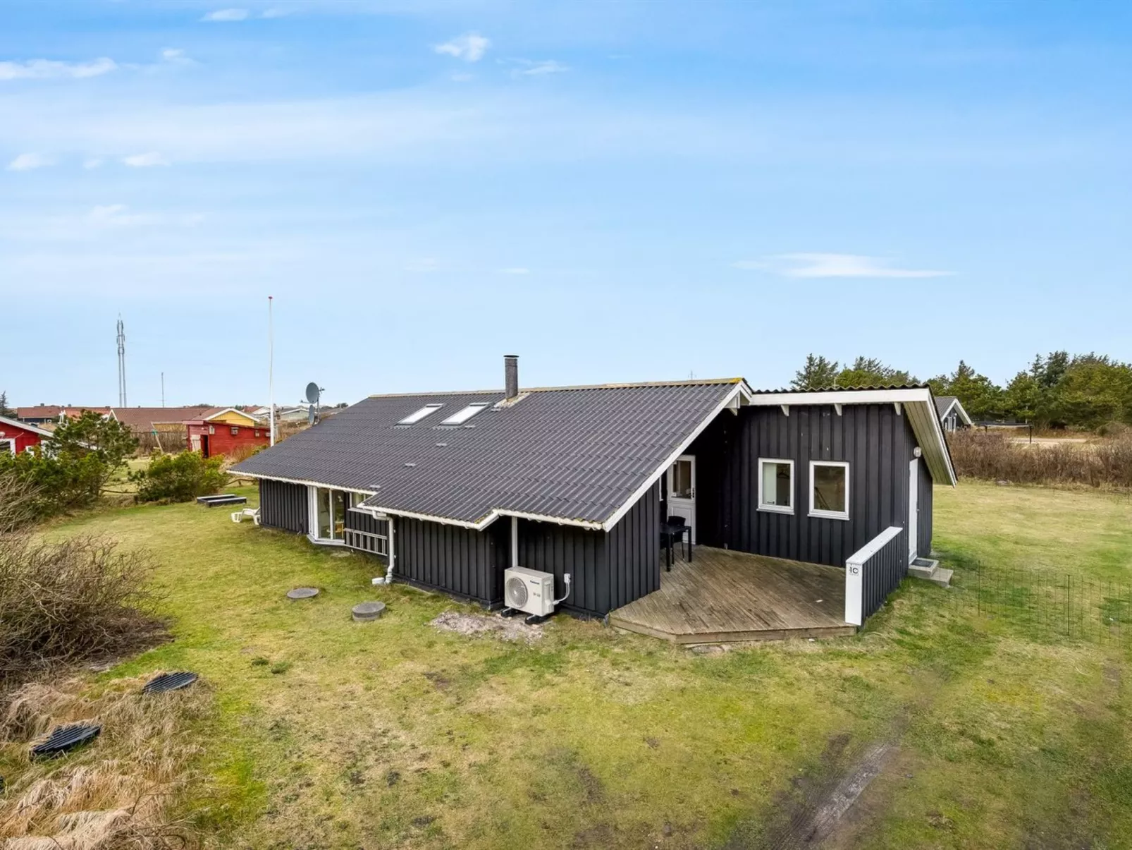 "Marisol" - 600m to the fjord-Buiten