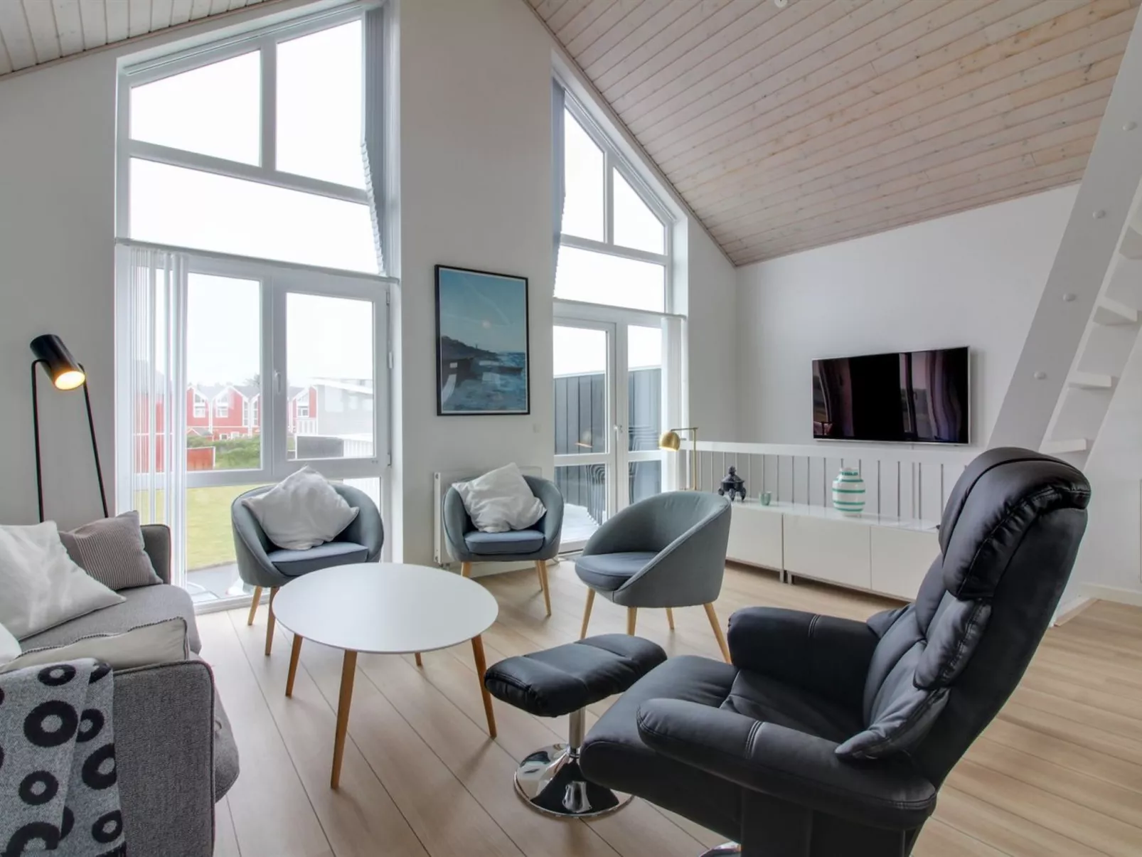 "Adna" - 700m from the sea-Binnen