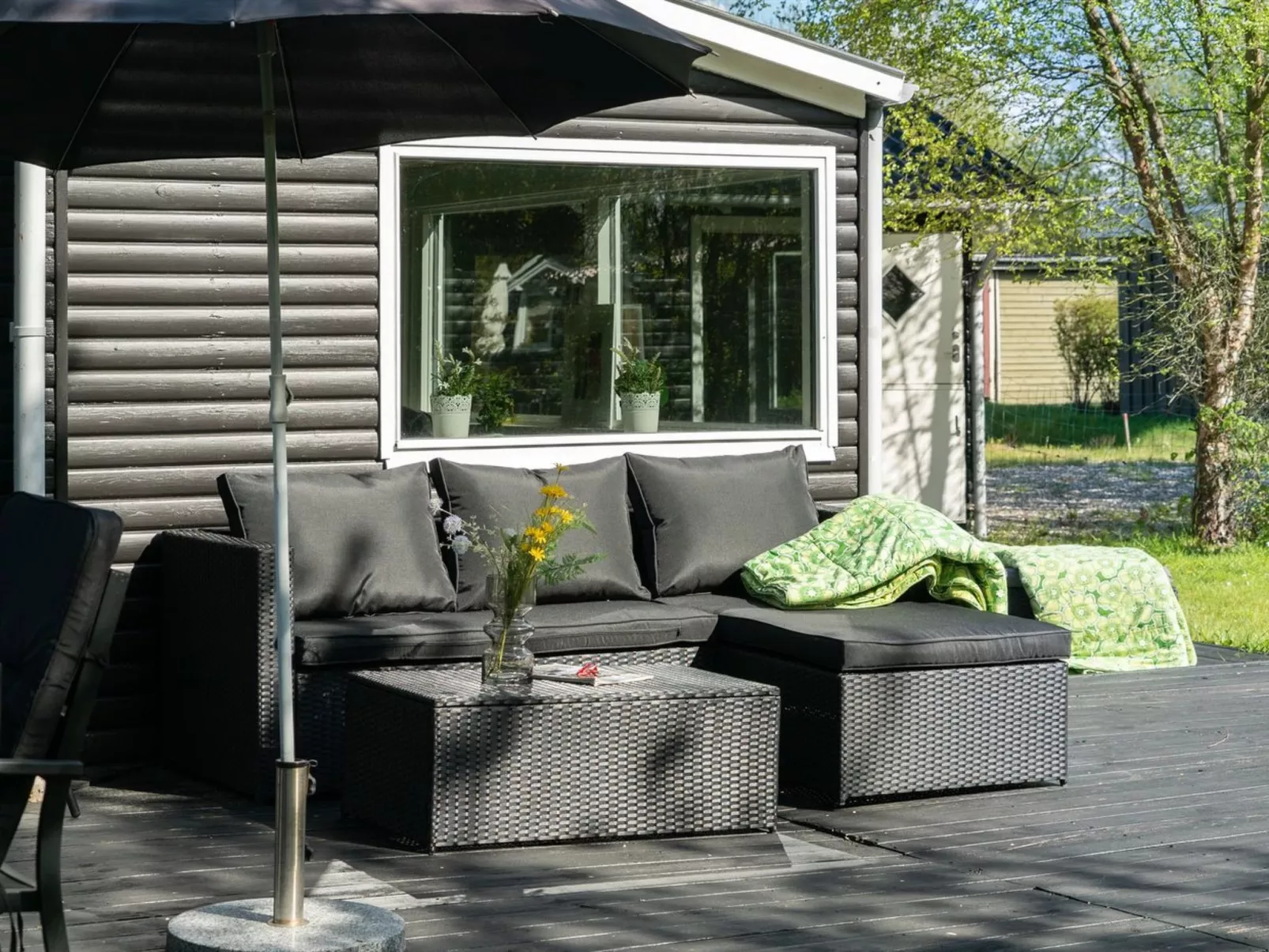 "Akira" - 500m to the fjord-Buiten