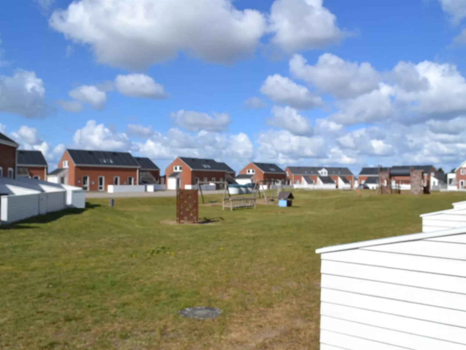 "Efraima" - 1.7km from the sea-Buiten