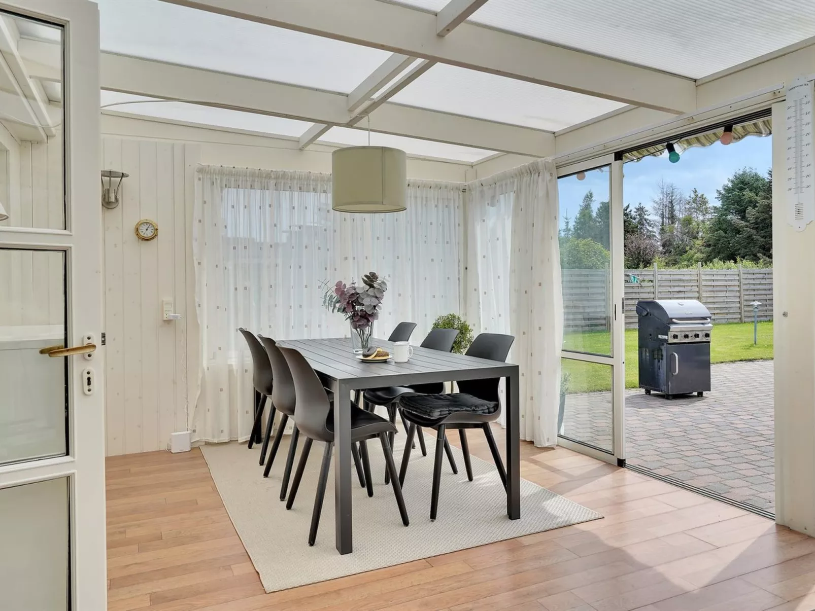 "Fentje" - 375m to the fjord-Binnen