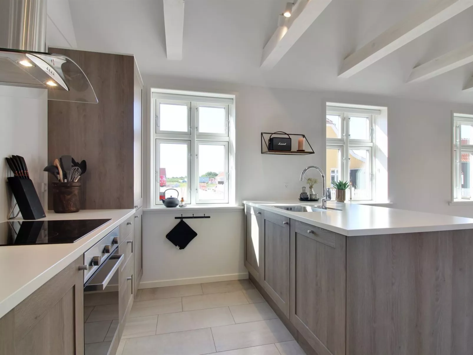 "Gine" - 1.5km from the sea-Binnen