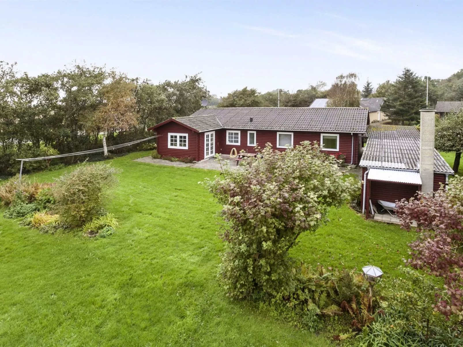 "Harrieth" - 16km from the sea-Buiten