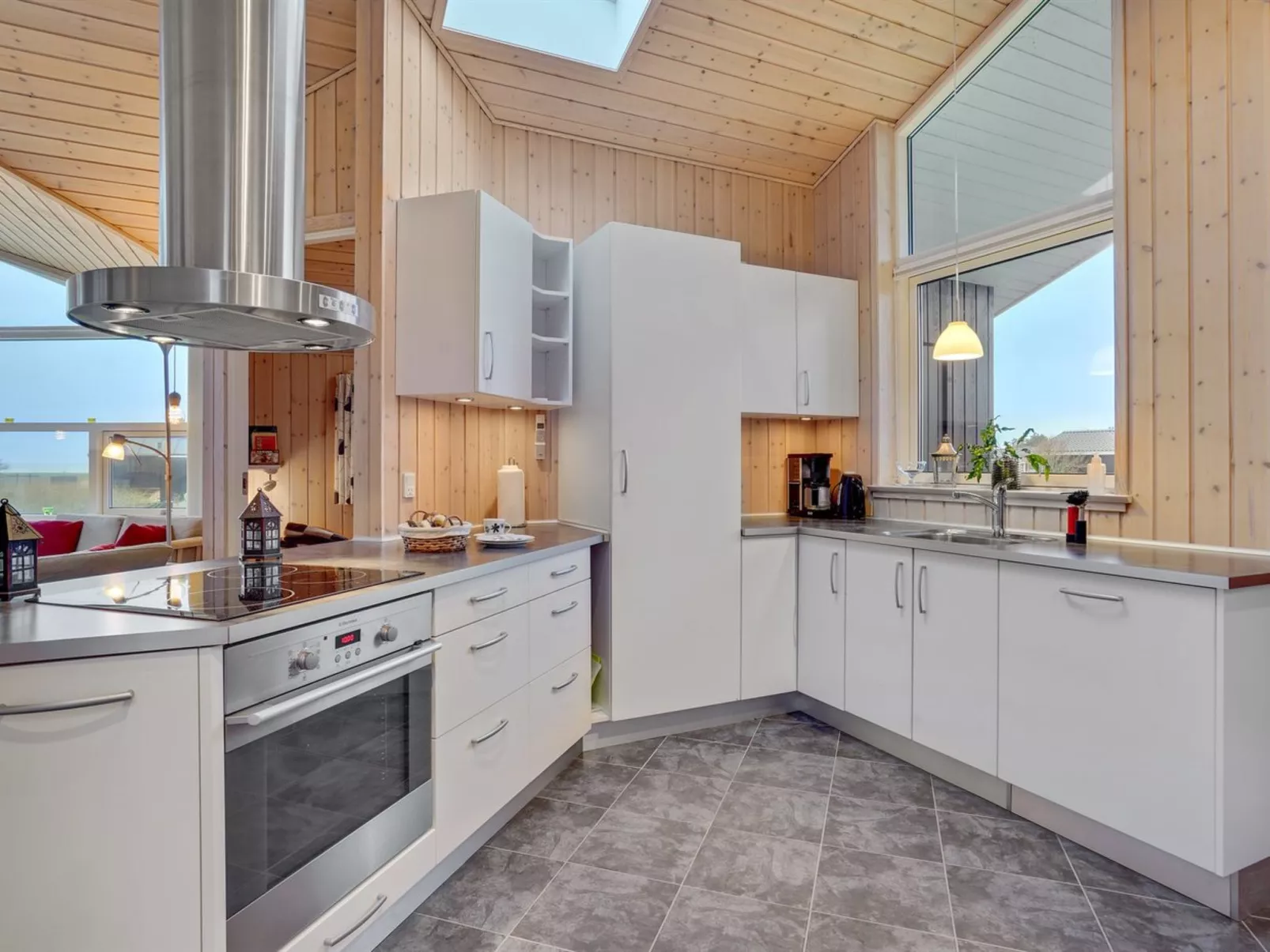 "Ewa" - 75m from the sea-Binnen