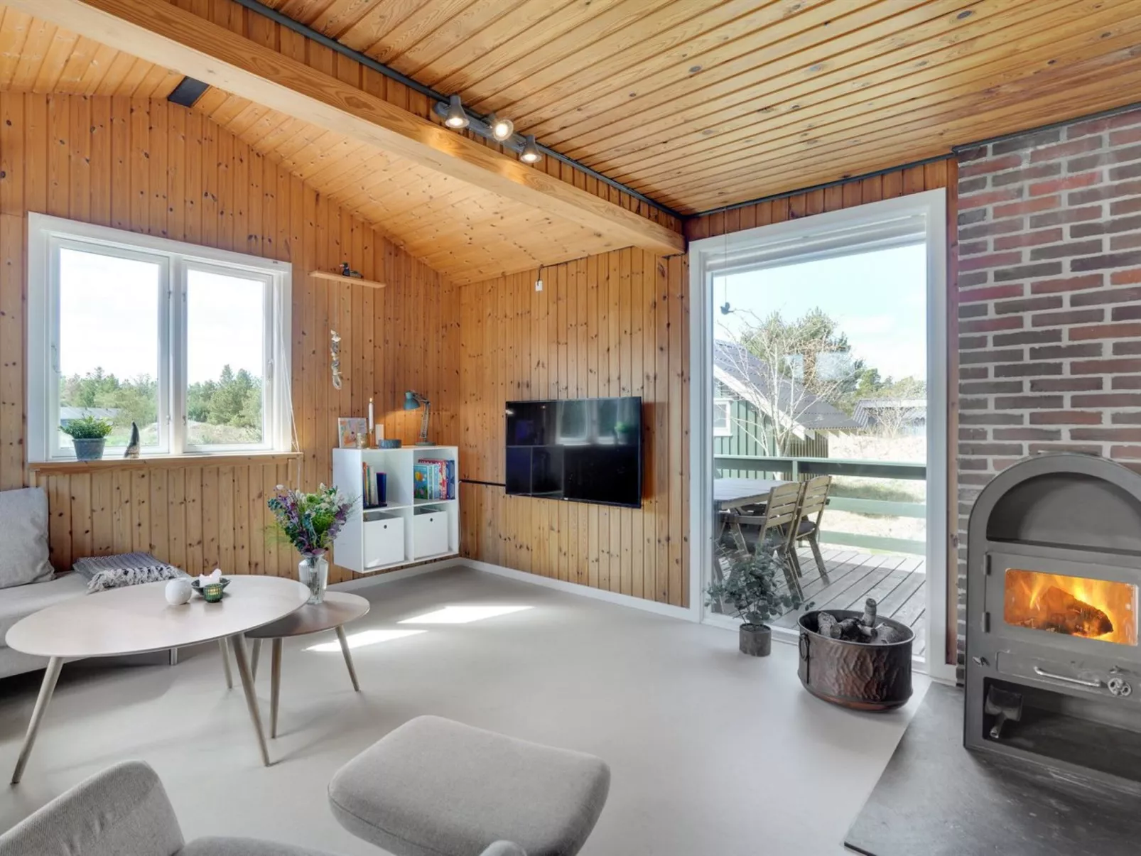 "Absolon" - 1.5km from the sea-Binnen