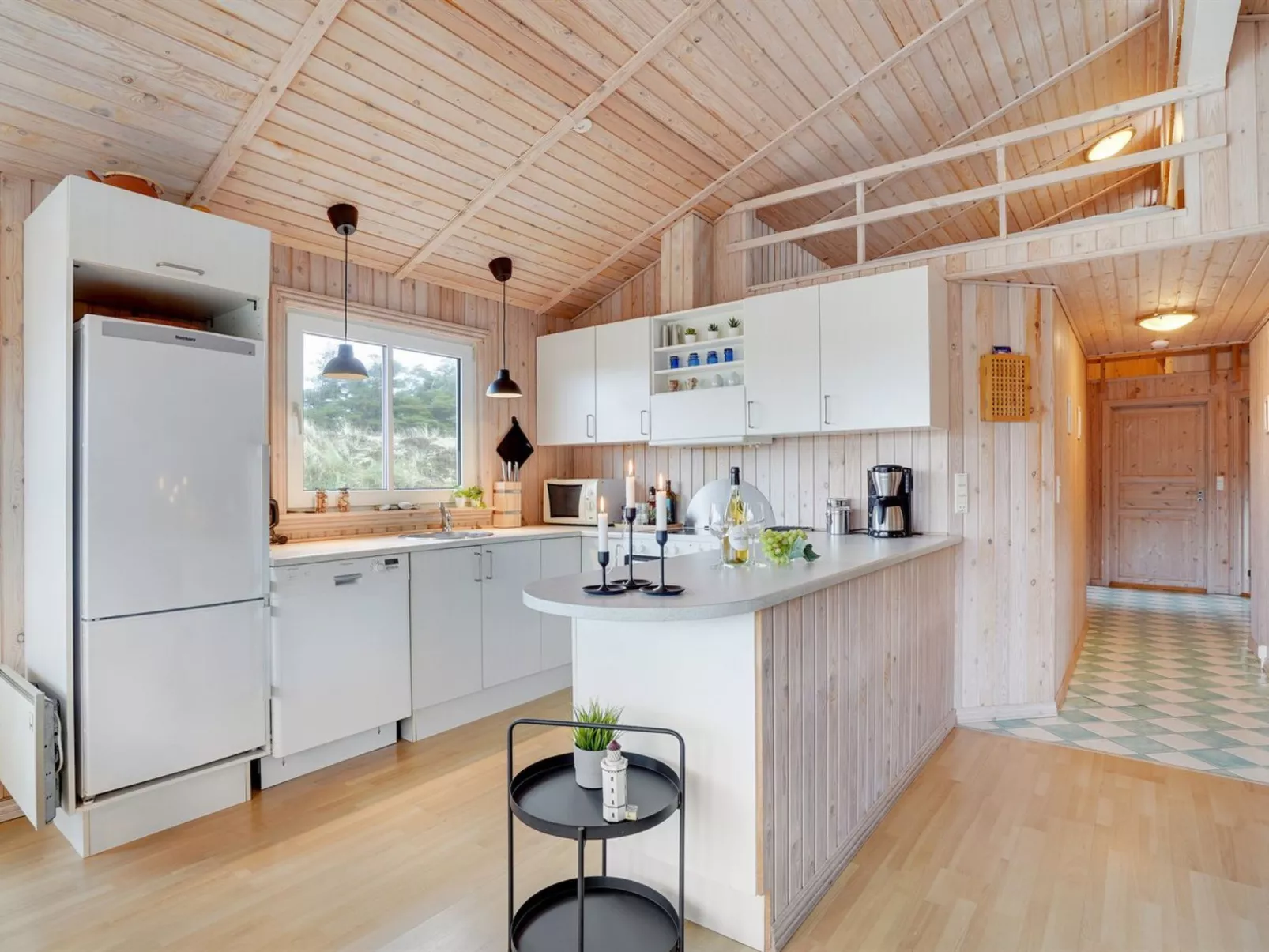 "Melanie" - 950m from the sea-Binnen