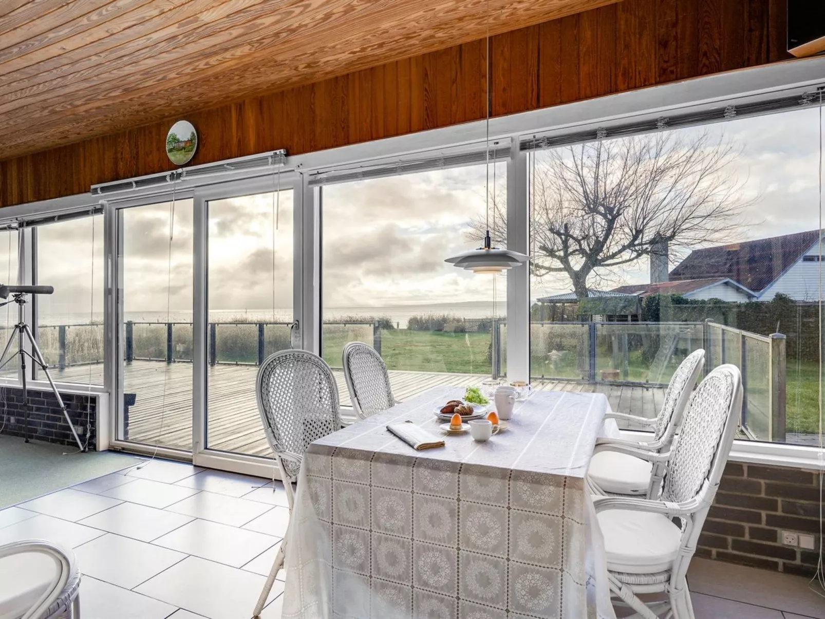 "Dzavid" - 10m from the sea-Binnen