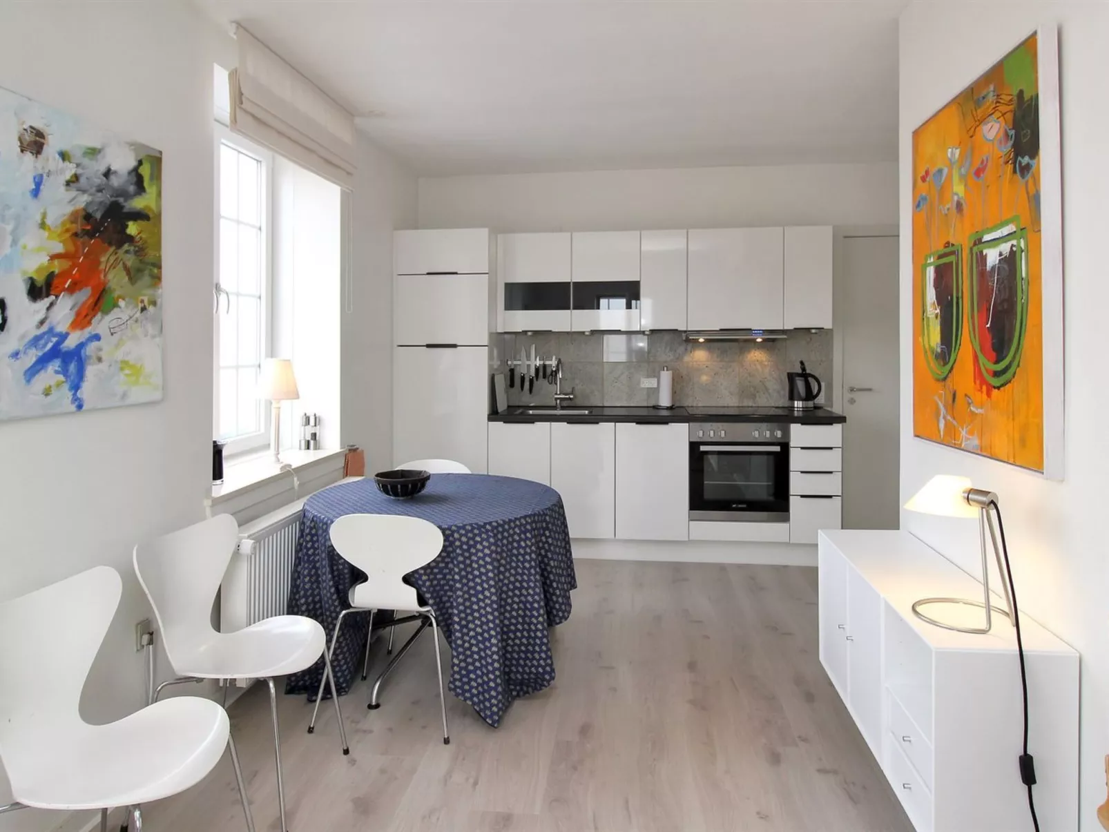 "Lenaya" - 75m from the sea-Binnen