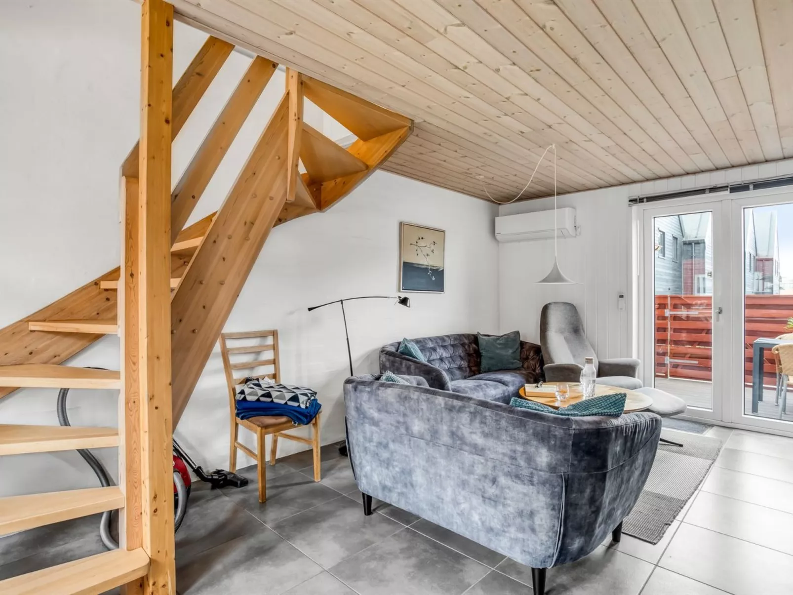 "Alissa" - 400m from the sea-Binnen