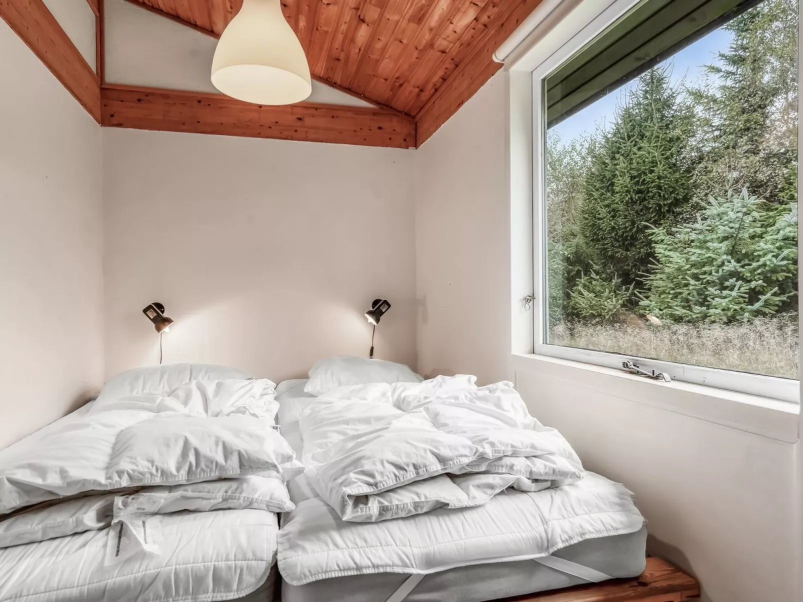 "Thomine" - 200m from the sea-Binnen