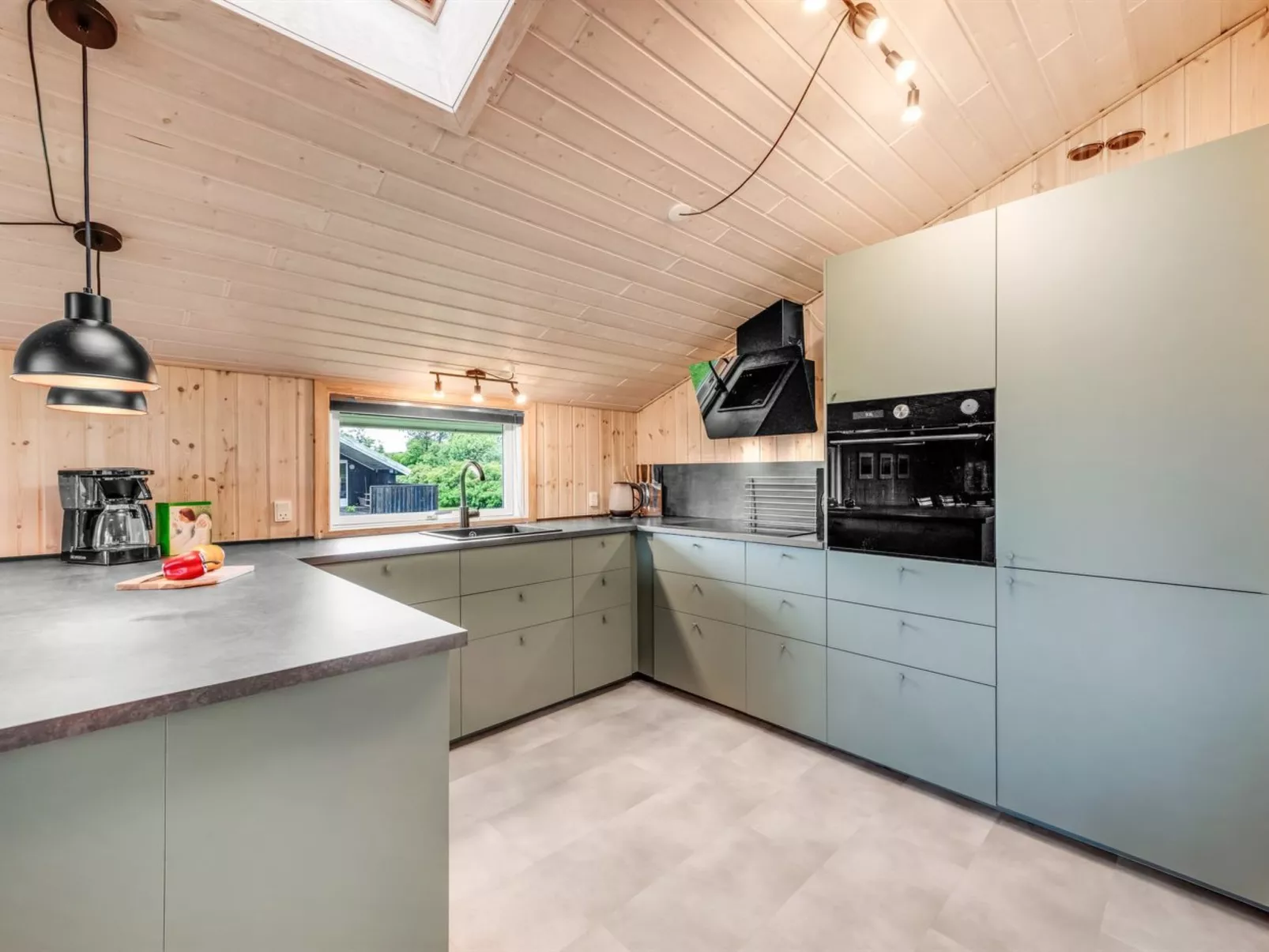 "Everd" - 500m to the fjord-Binnen