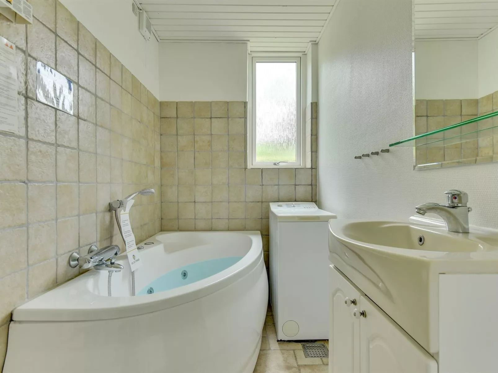 "Birge" - 200m from the sea-Binnen