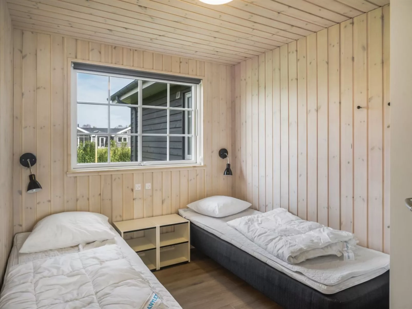 "Damita" - 350m from the sea-Binnen