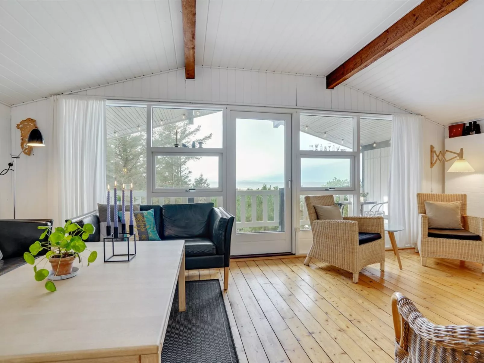 "Freda" - 100m to the fjord-Binnen