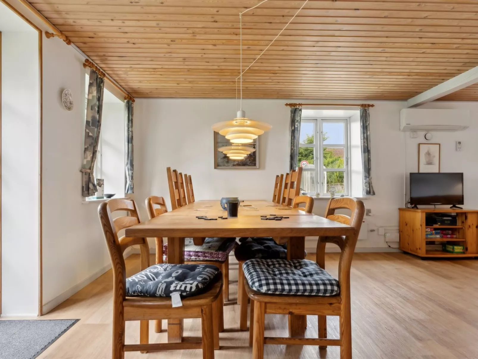 "Ilja" - 400m from the sea-Binnen