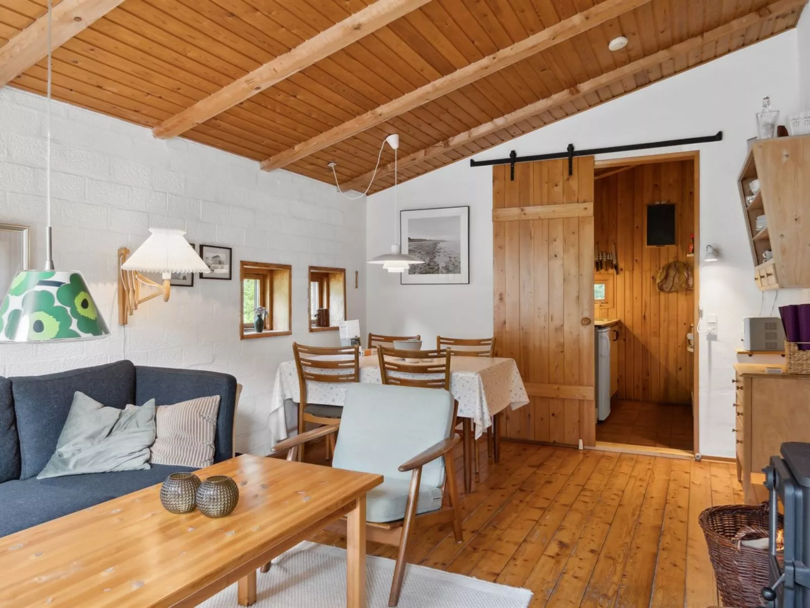 "Matta" - 800m from the sea-Binnen