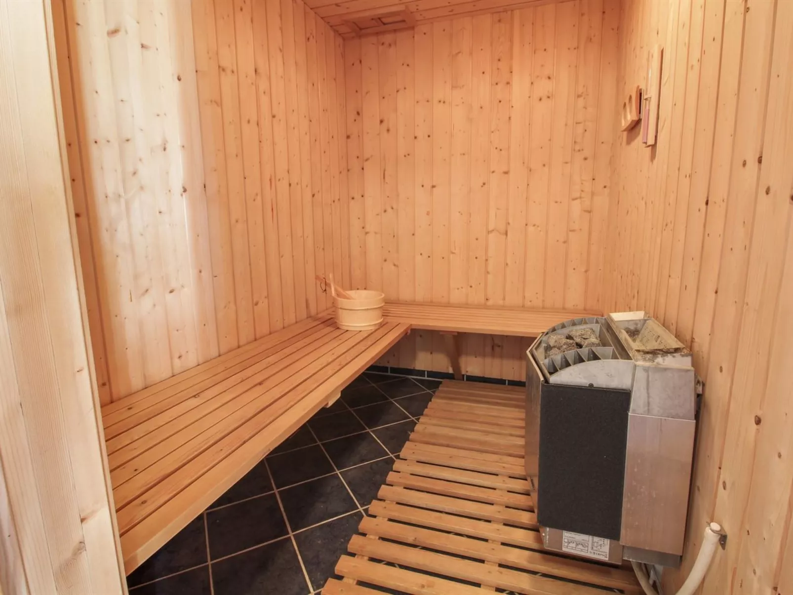 "Brigida" - 500m from the sea-Binnen