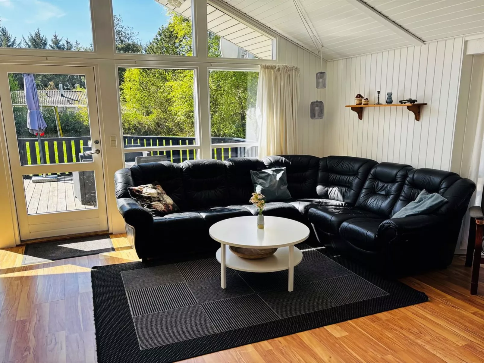 "Gustina" - 1.2km from the sea-Binnen