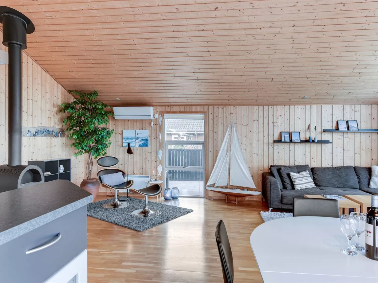 "Arni" - 150m from the sea-Binnen