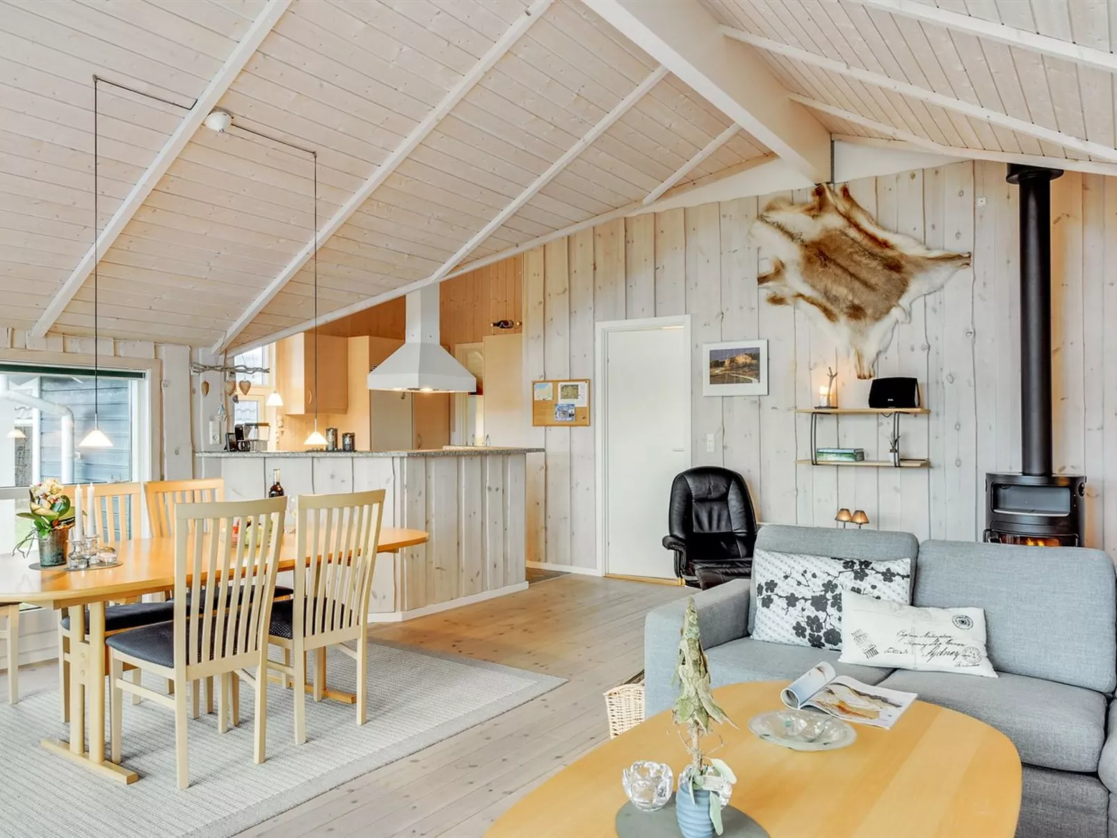 "Thyrger" - 550m from the sea-Binnen