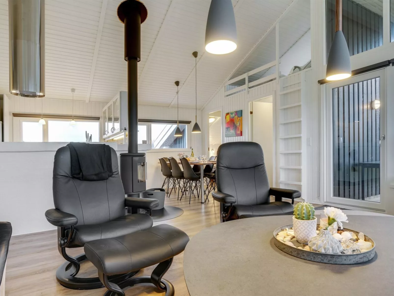 "Hilkka" - 500m from the sea-Binnen