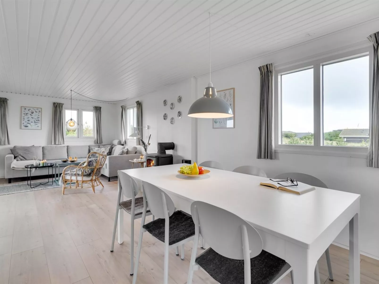 "Iken" - 500m from the sea-Binnen