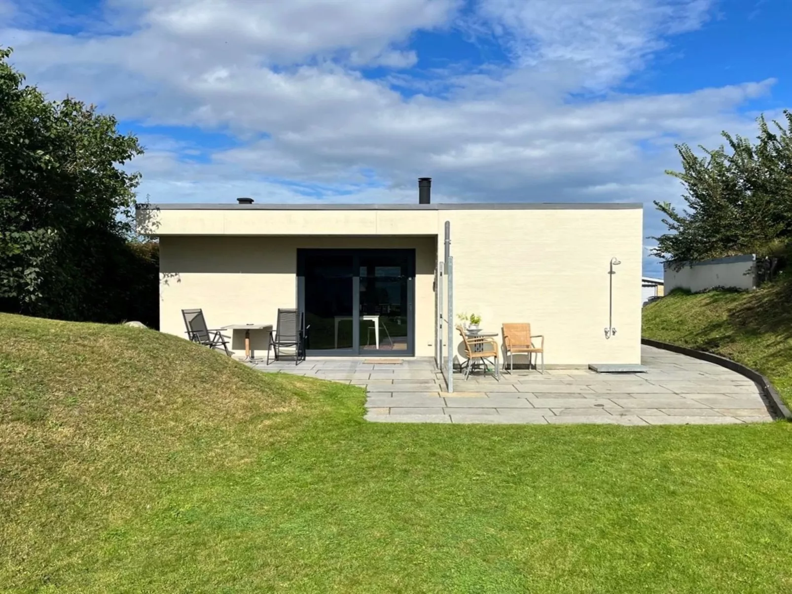 "Laila" - 50m from the sea-Buiten