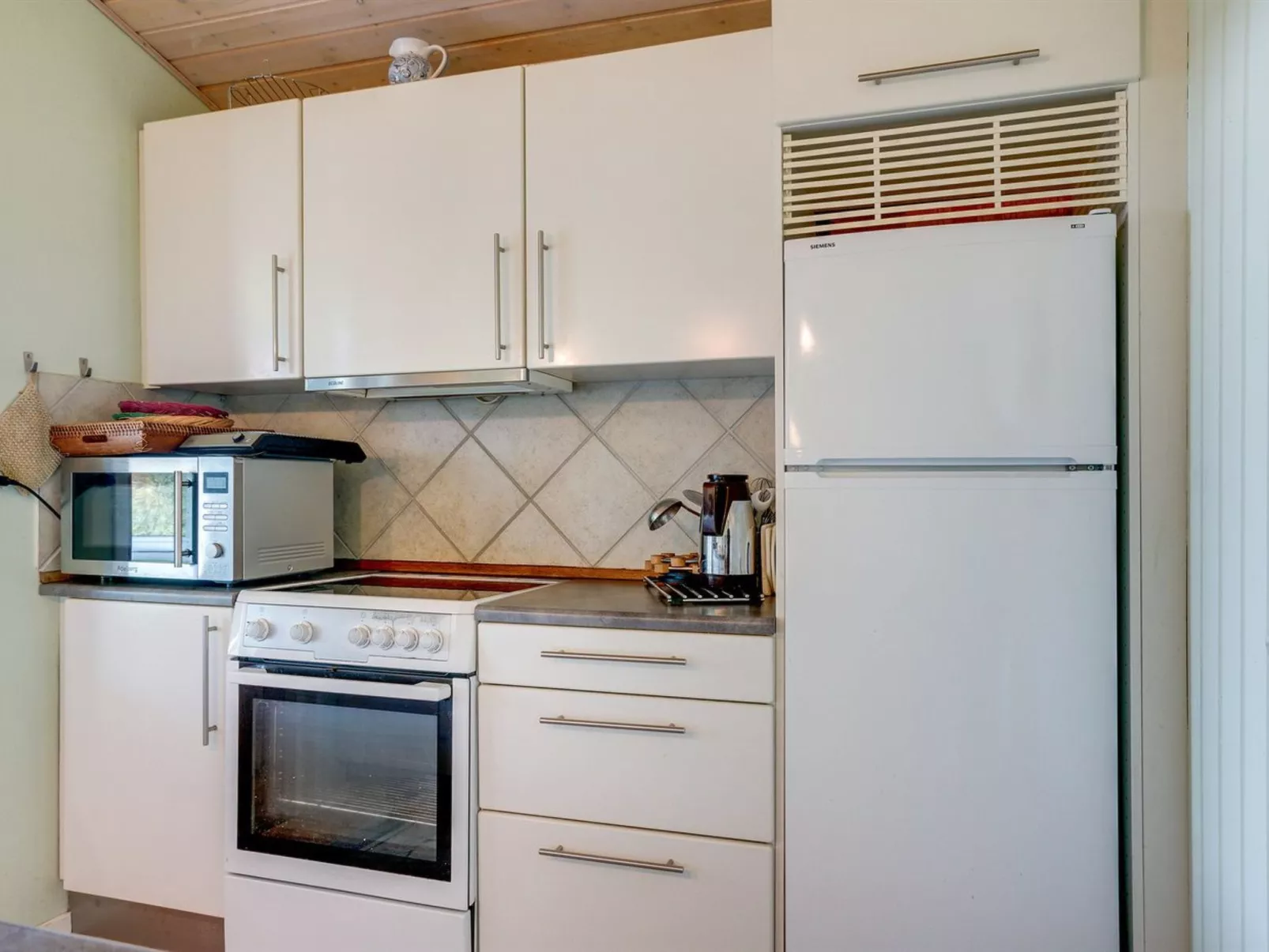 "Farnke" - 600m from the sea-Binnen