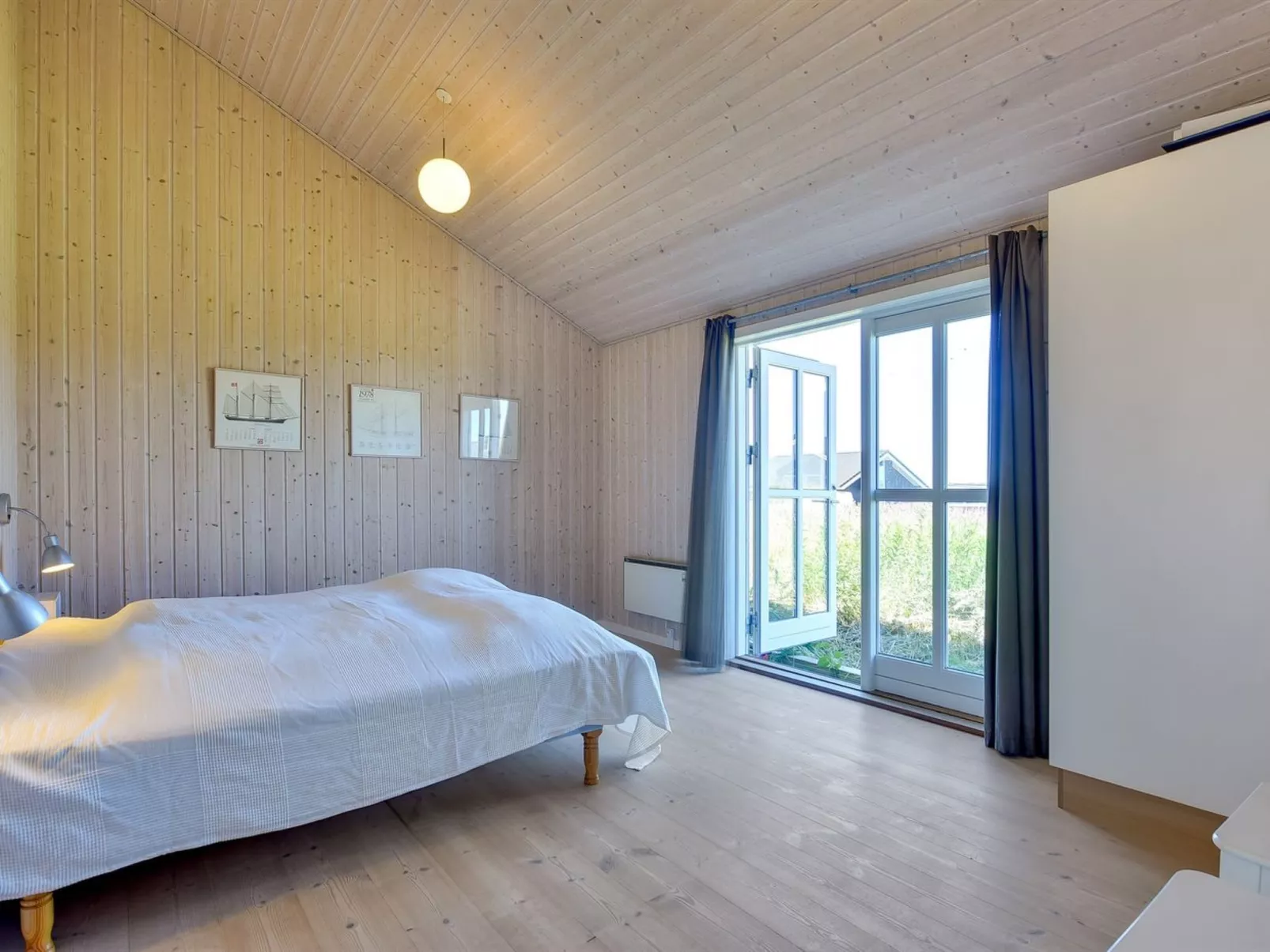 "Dorethea" - 300m from the sea-Binnen