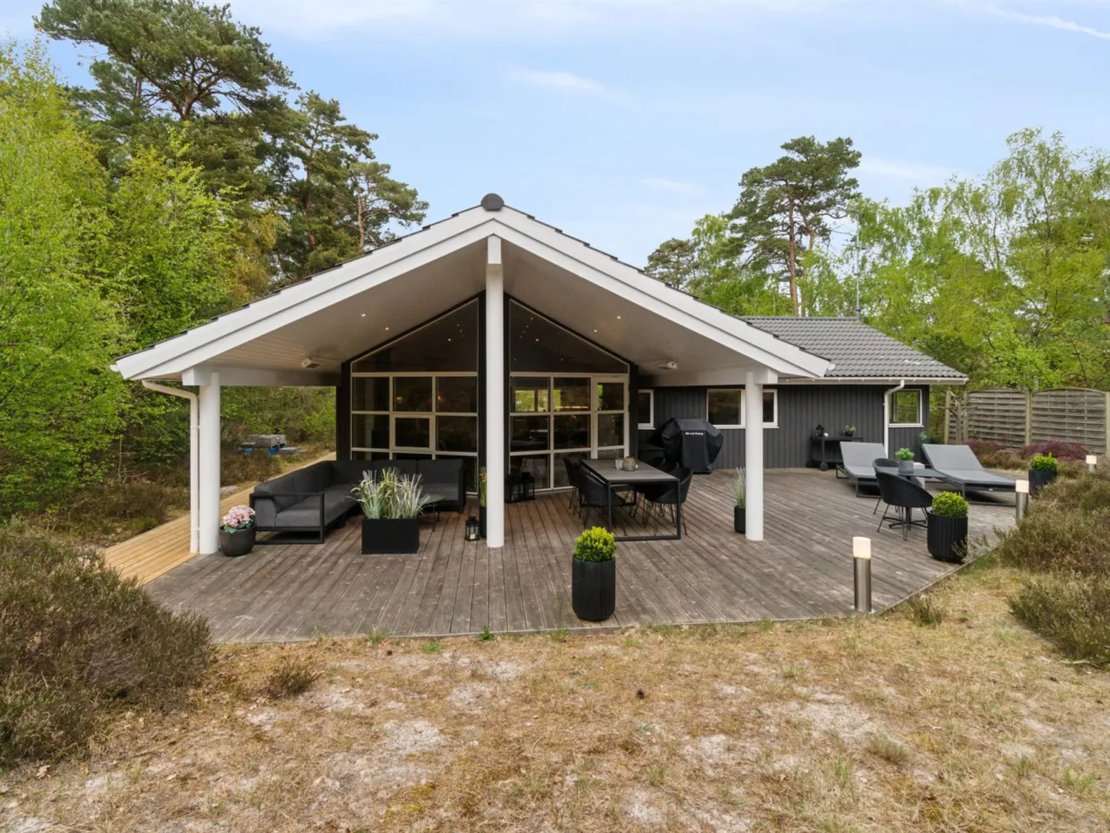 "Bergulv" - 75m from the sea-Buiten