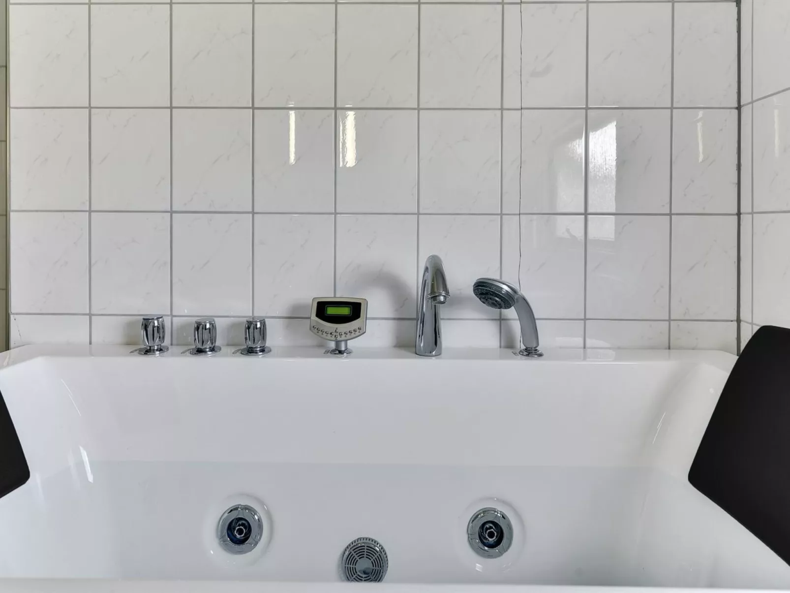 "Katrina" - 50m to the fjord-Binnen