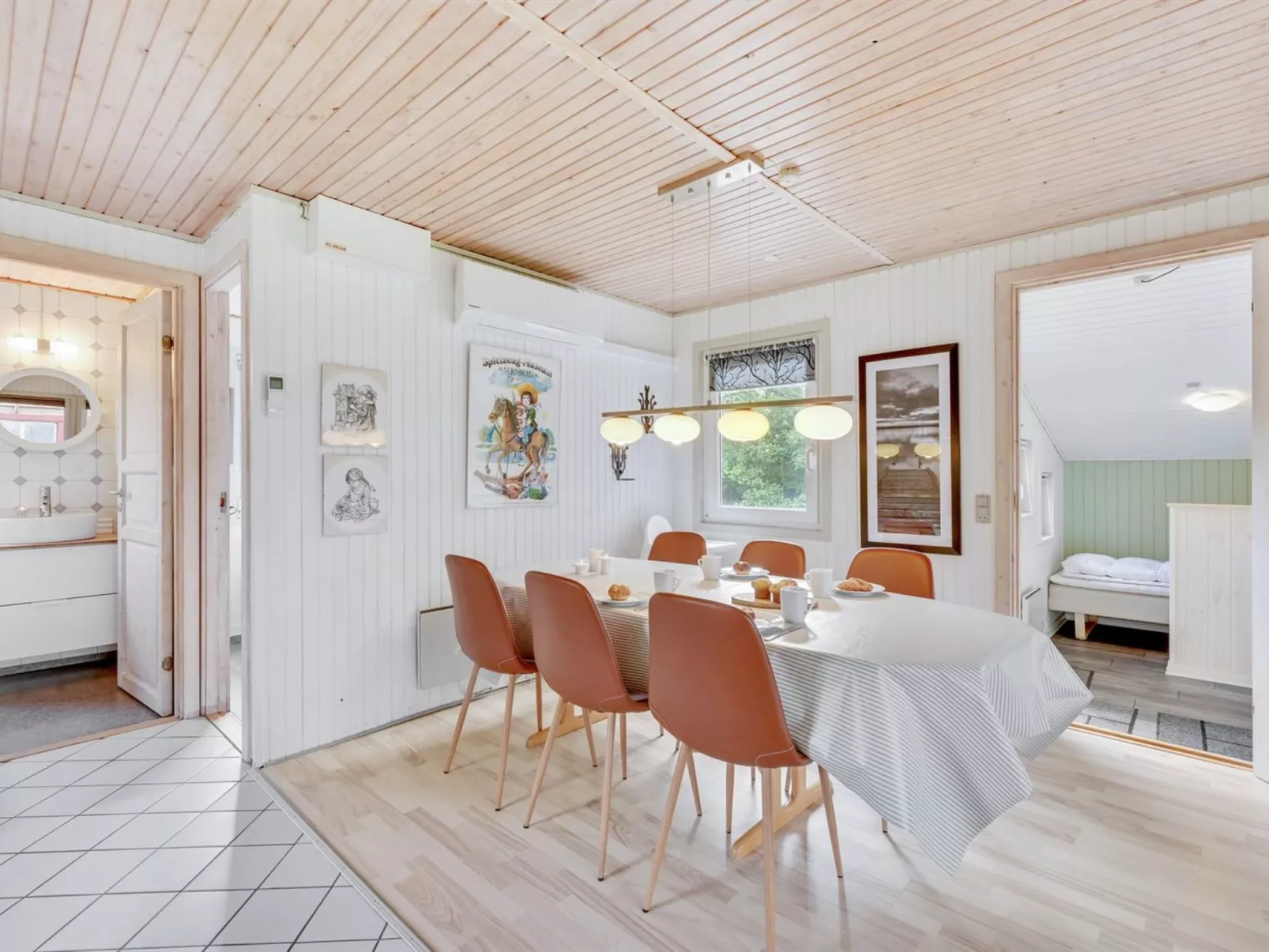 "Anline" - 900m to the fjord-Binnen