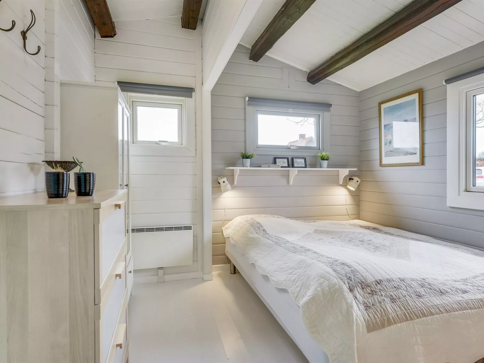 "Ylvie" - 150m from the sea-Binnen