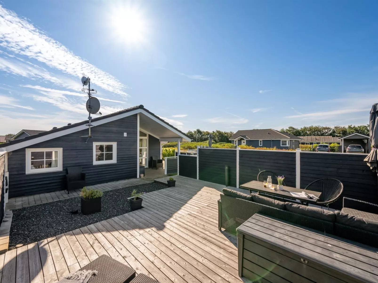 "Shalin" - 1.4km to the fjord-Buiten