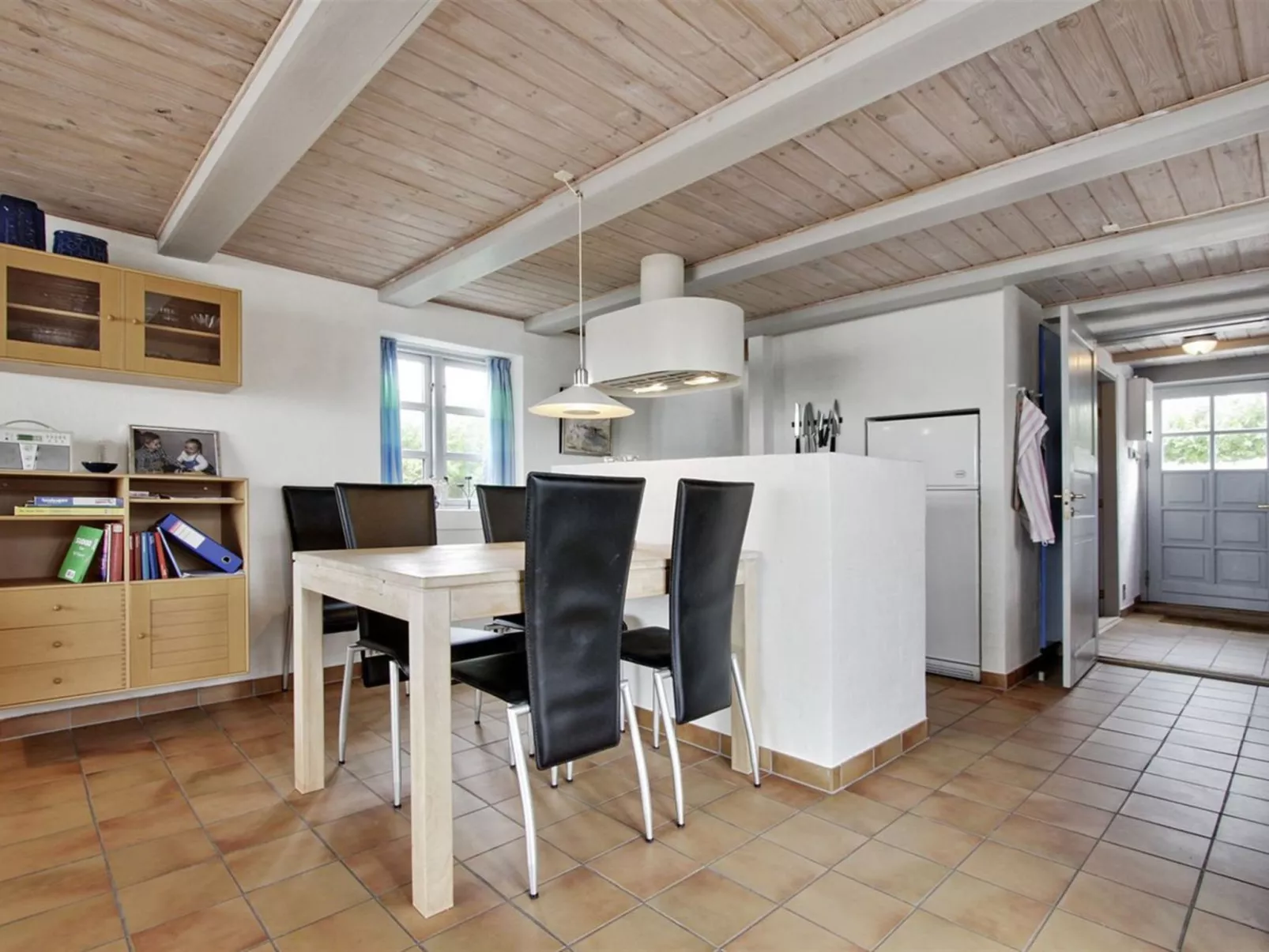 "Pauliina" - 10m to the fjord-Binnen