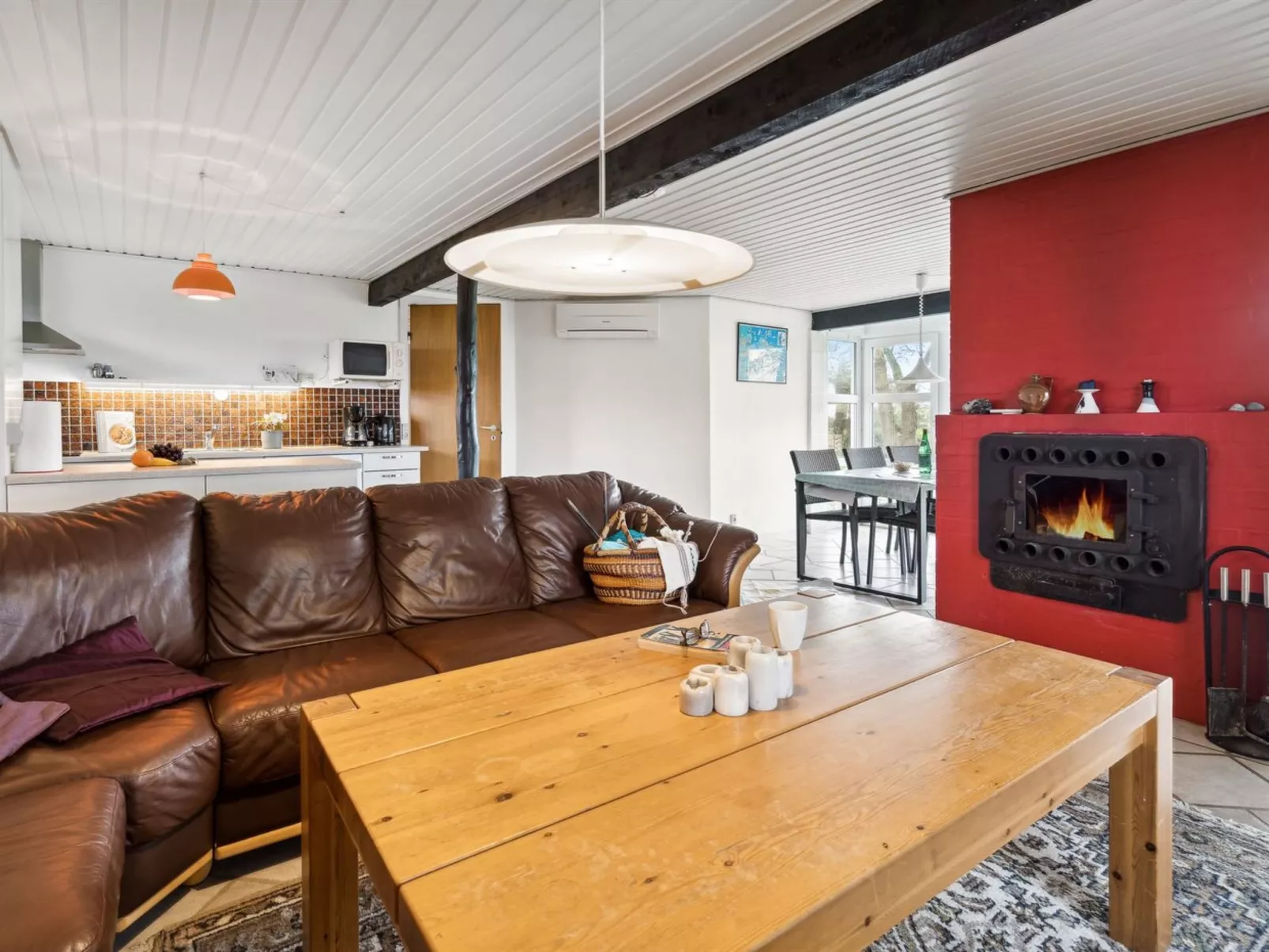 "Thara" - 100m from the sea-Binnen