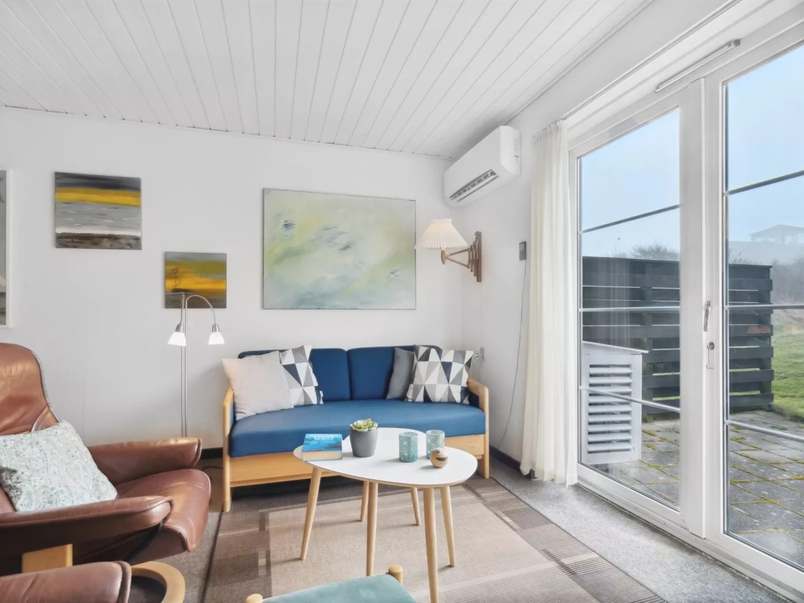 "Ubbe" - 200m from the sea-Binnen