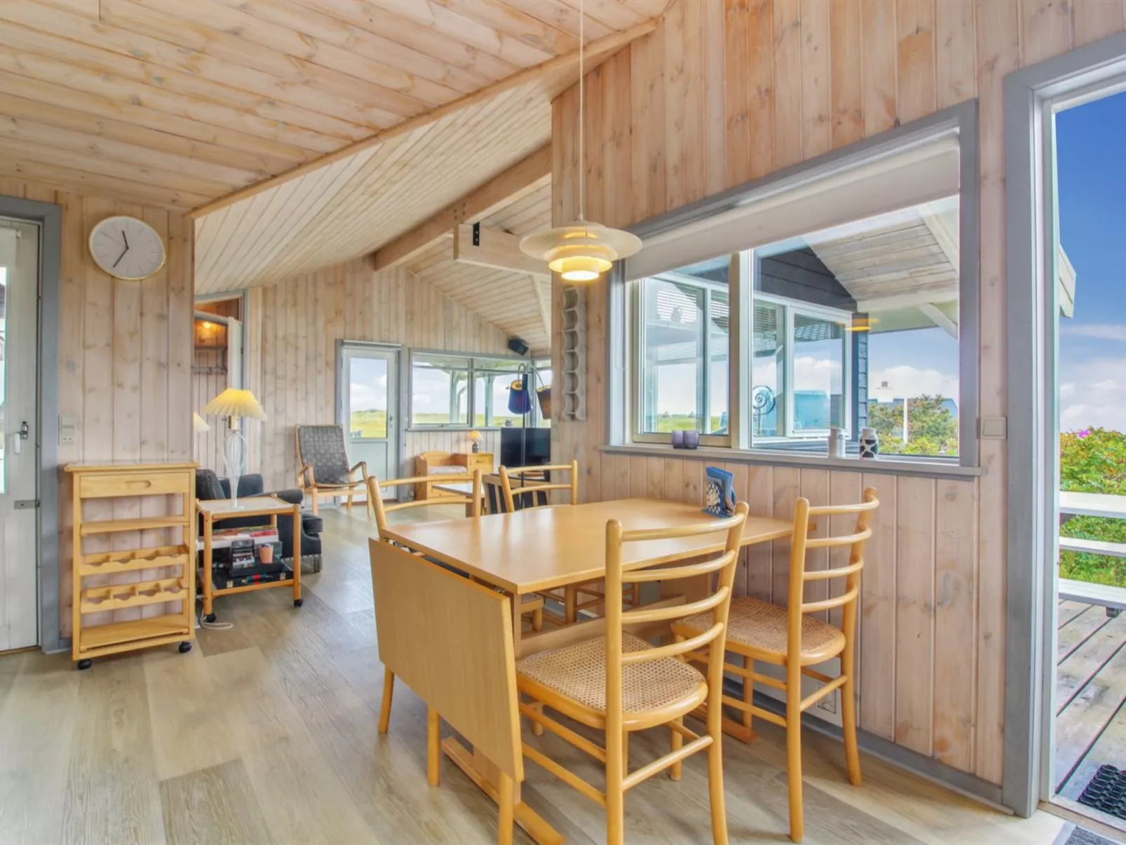 "Dorit" - 100m from the sea-Binnen