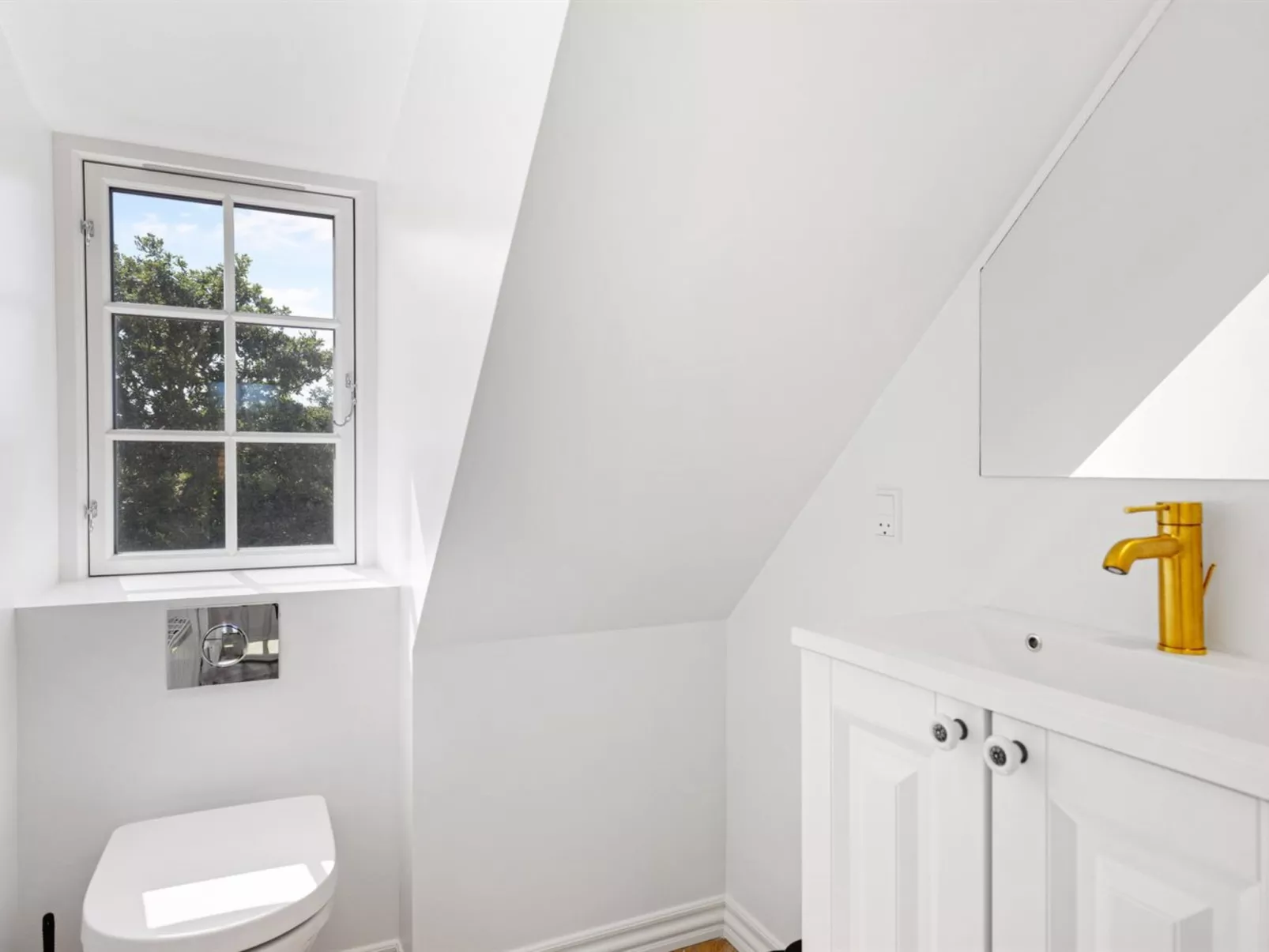 "Karmen" - 100m from the sea-Binnen