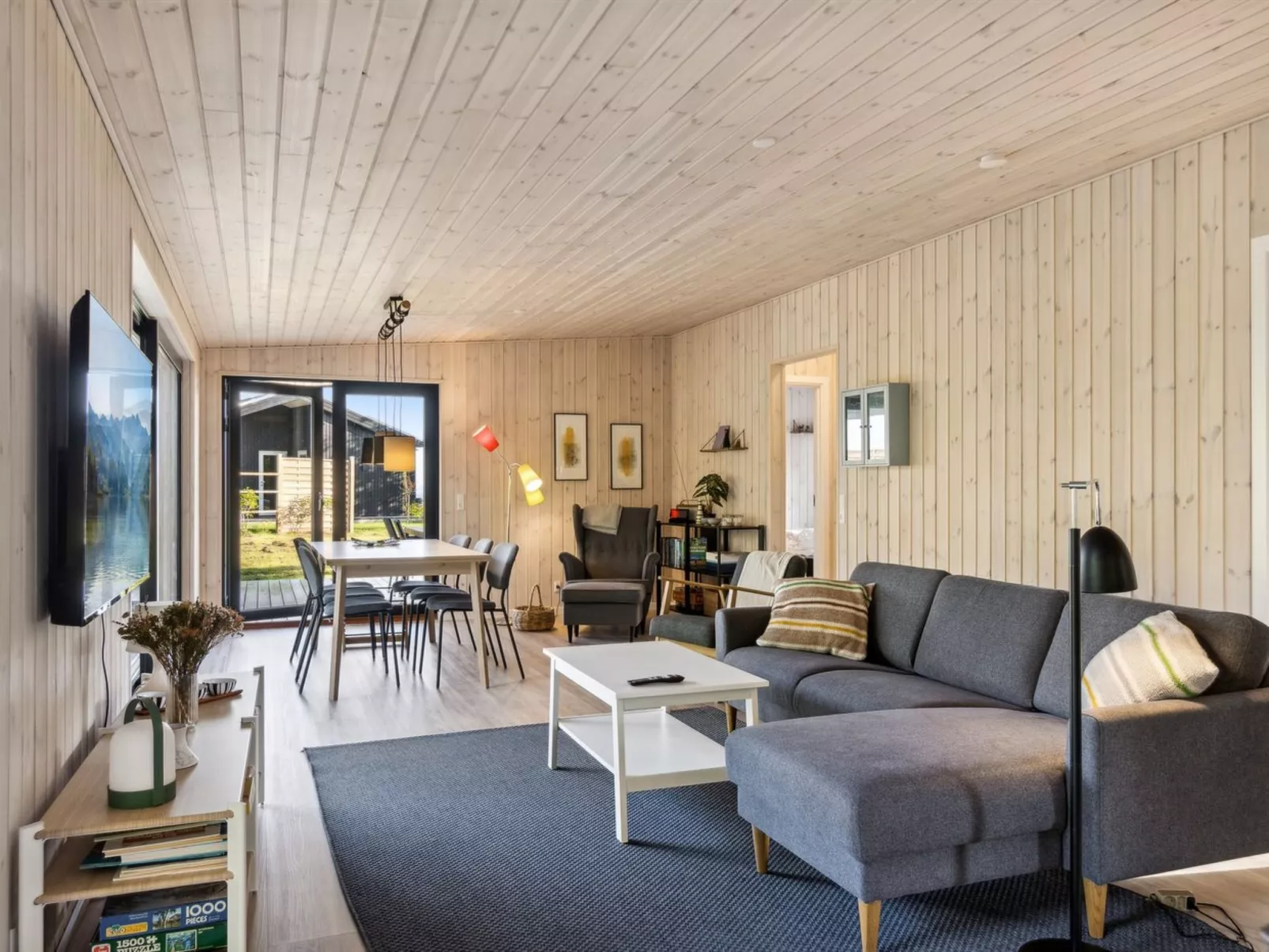 "Uma" - 1.5km from the sea-Binnen