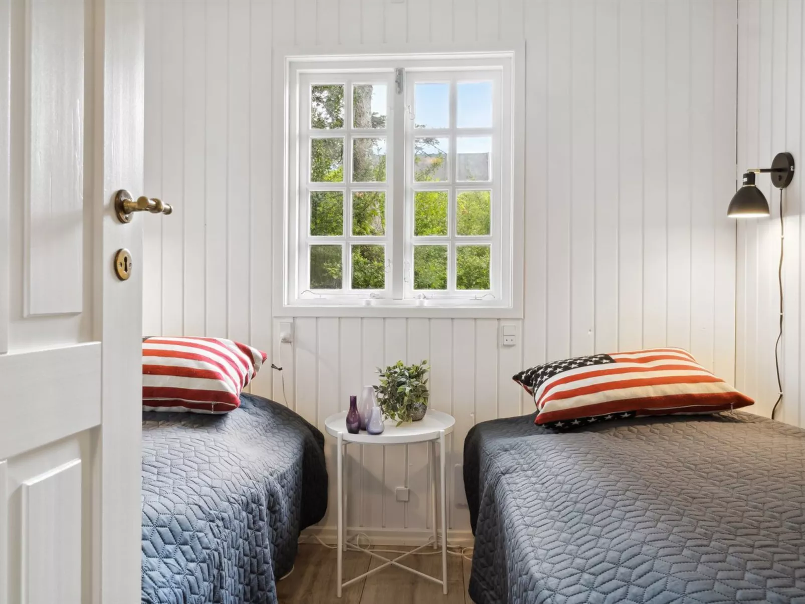 "Lazorka" - 200m from the sea-Binnen