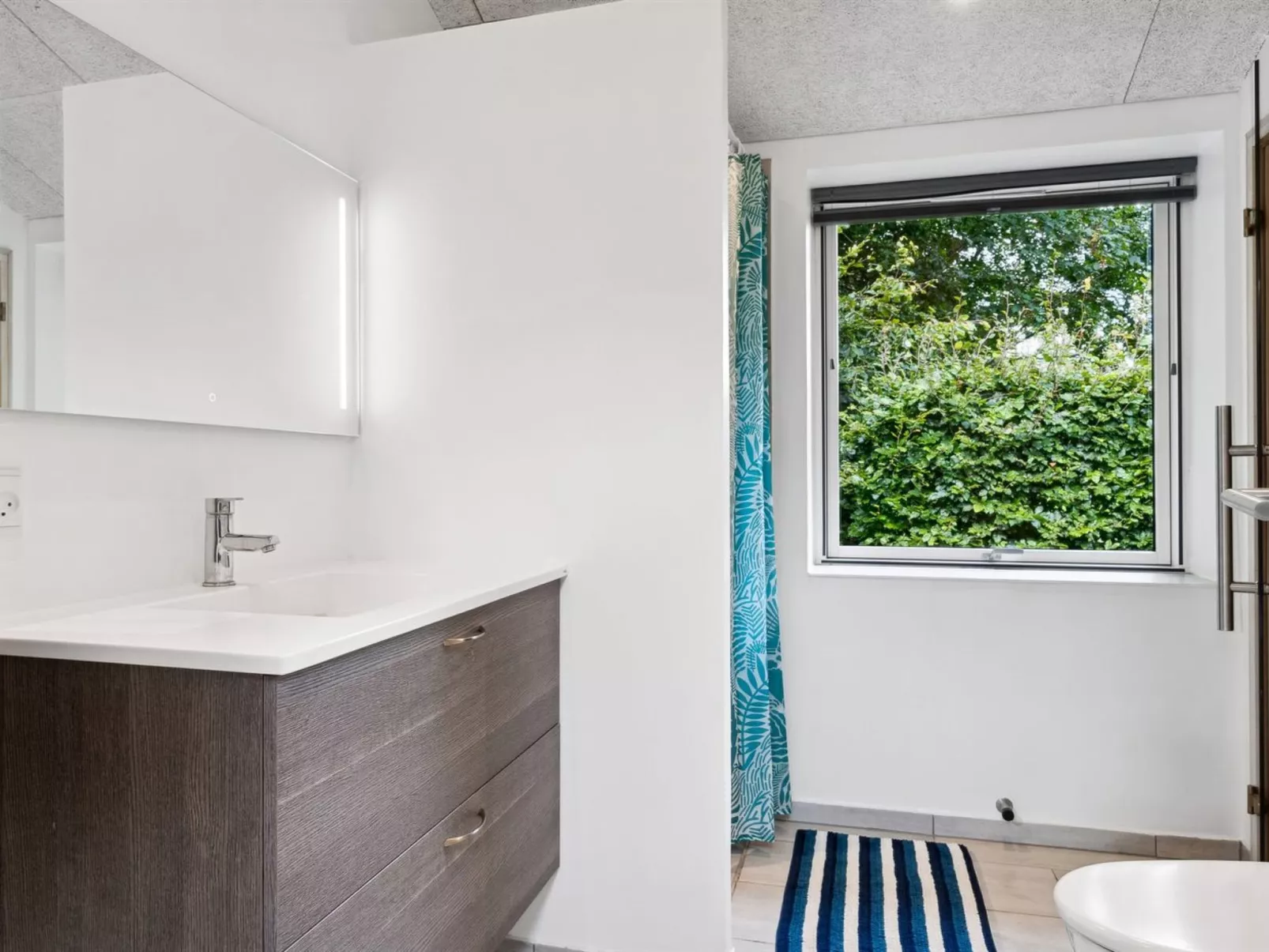 "Gisl" - 1.3km from the sea-Binnen