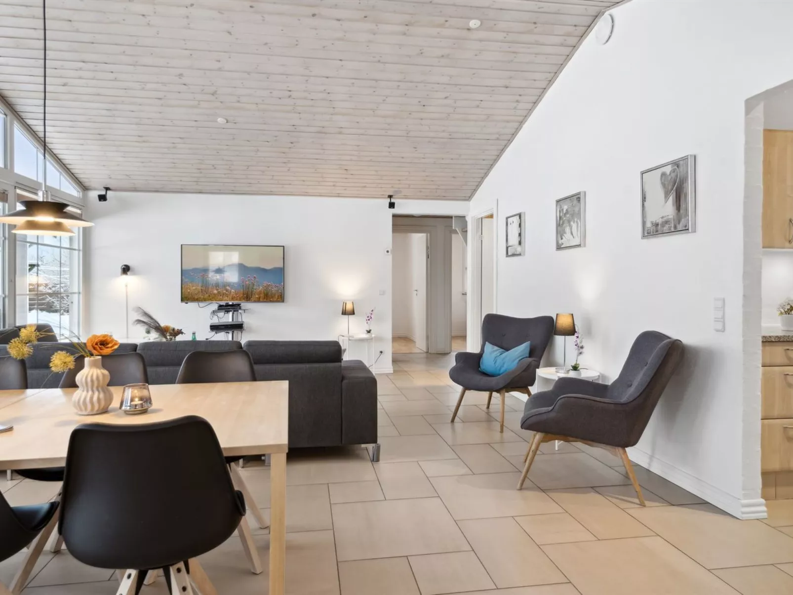 "Erene" - 850m from the sea-Binnen